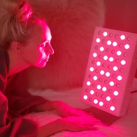 Pacific ideologi drikke The Healing Powers Of Red Light Therapy - Zen Me